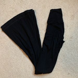 black aerie real me crossover flared leggings